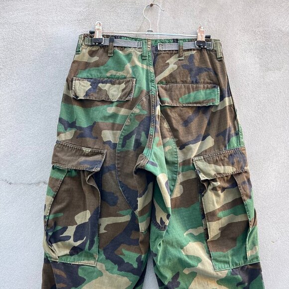 80s Military Woodland Camouflage Cargo Pants - Picture 7 of 9